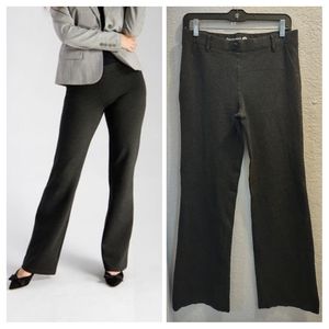 Betabrand boot-cut leg dress pant yoga pants Gray size medium NWOT